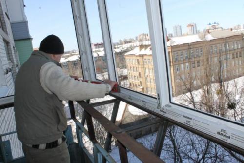 Возможно ли утеплить балкон. Можно ли утеплять зимой балкон?