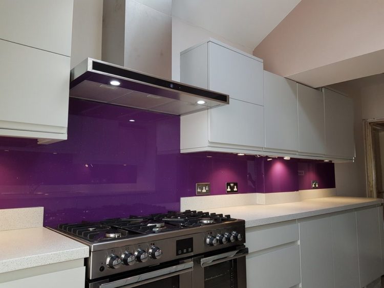 фиолетовый кухонный фартук