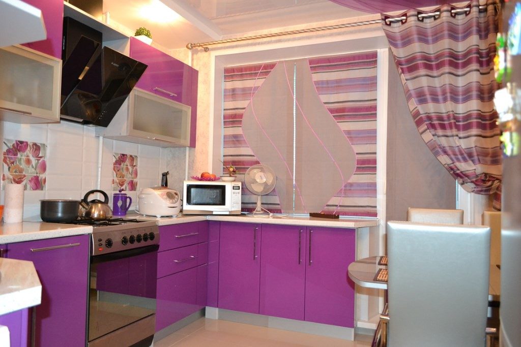 кухня фиолетовая современная