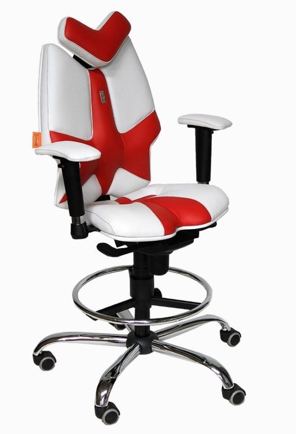 Ортопедическое компьютерное кресло из бело-красной кожи с мягкими подлокотниками и подголовником
